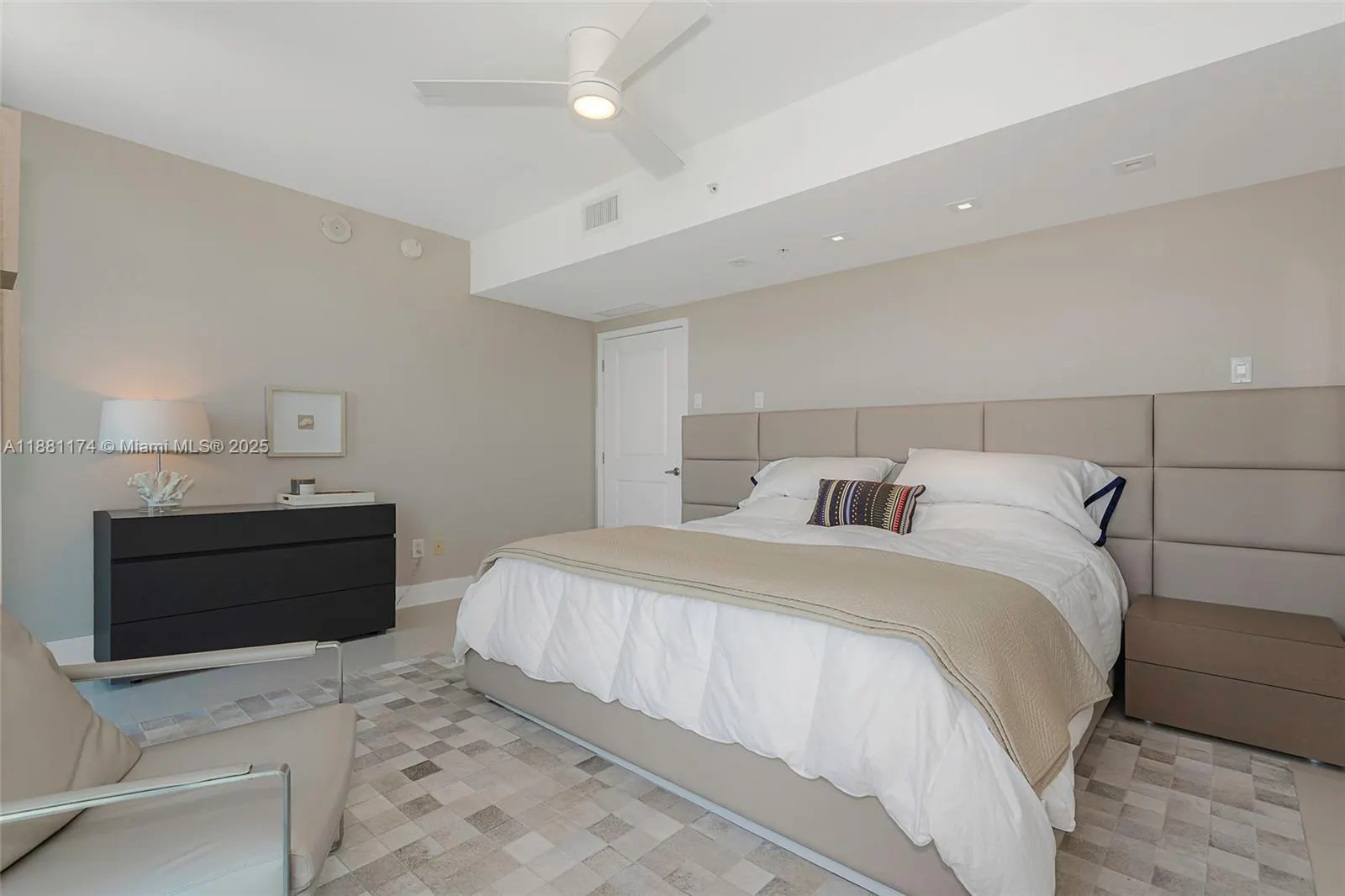 400 Sunny Isles Blvd, #1122 CORNER UNIT
