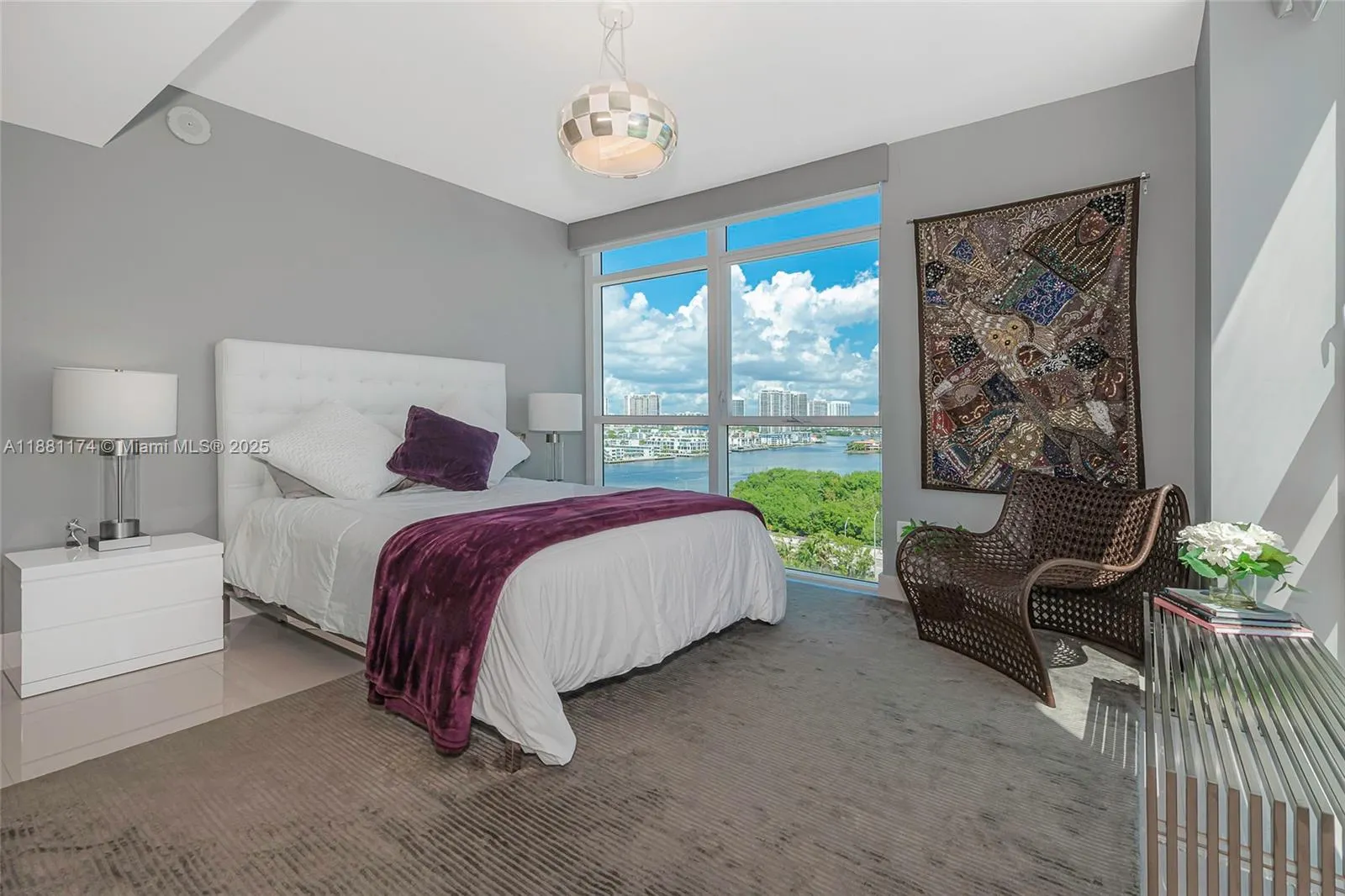 400 Sunny Isles Blvd, #1122 CORNER UNIT