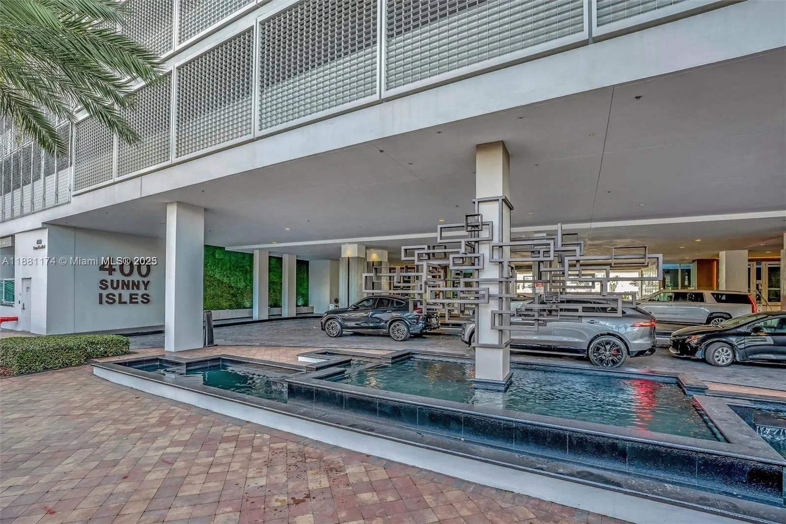 400 Sunny Isles Blvd, #1122 CORNER UNIT
