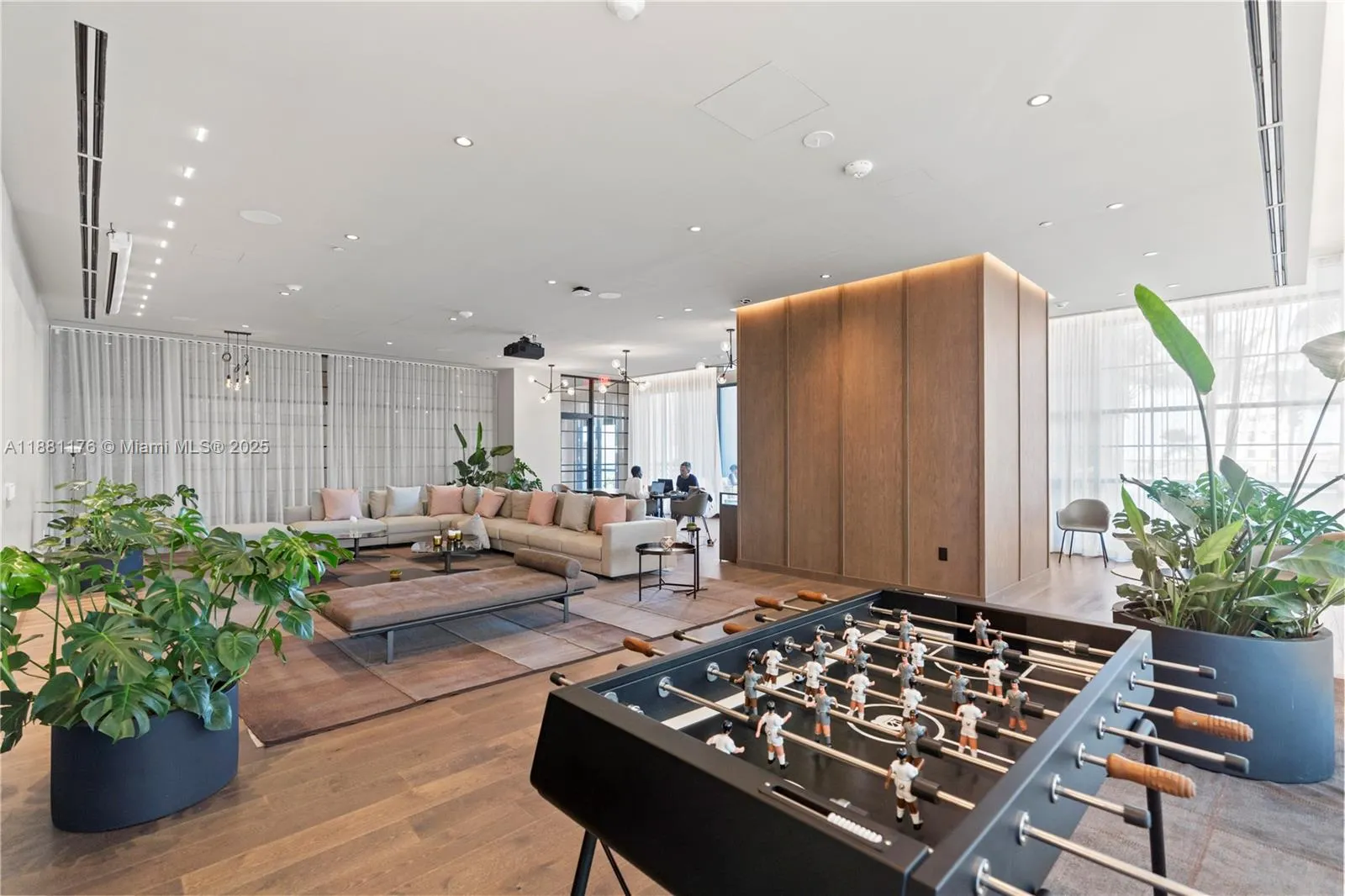 601 NE 1st Ave, #2506
