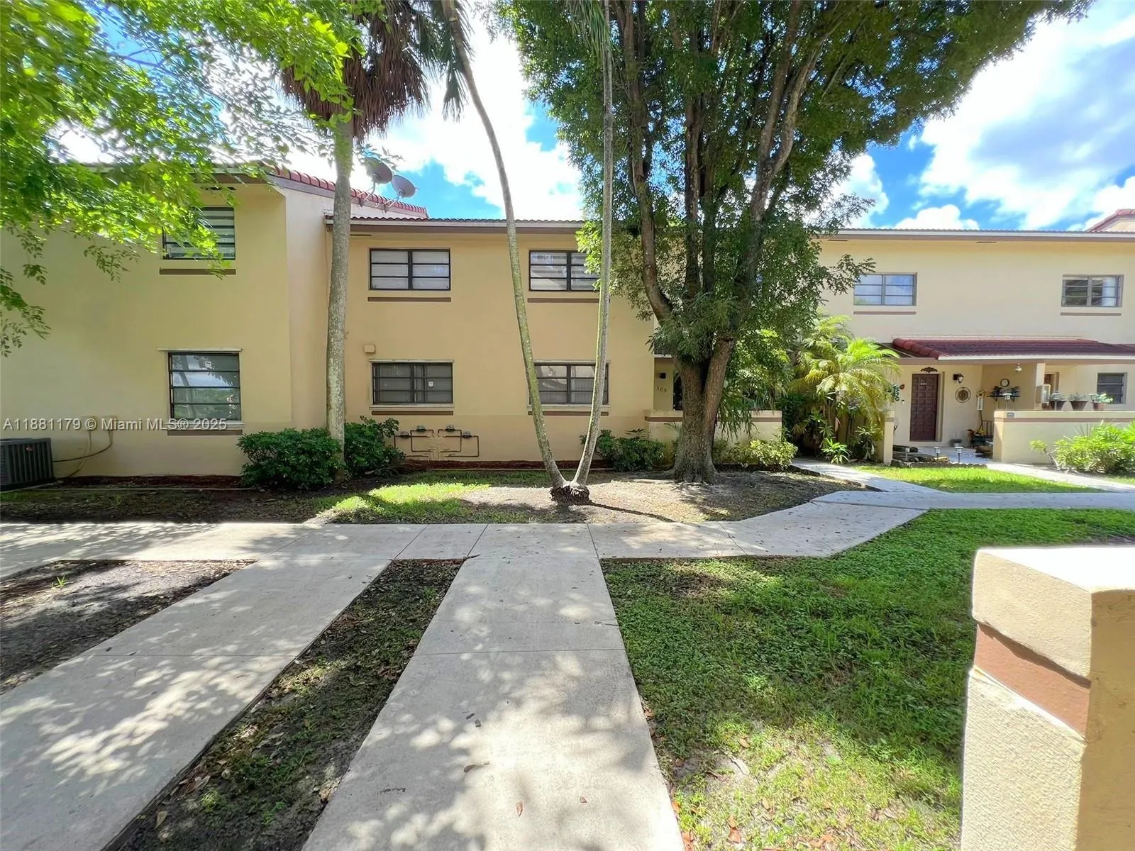6355 SW 136th Ct, #101J