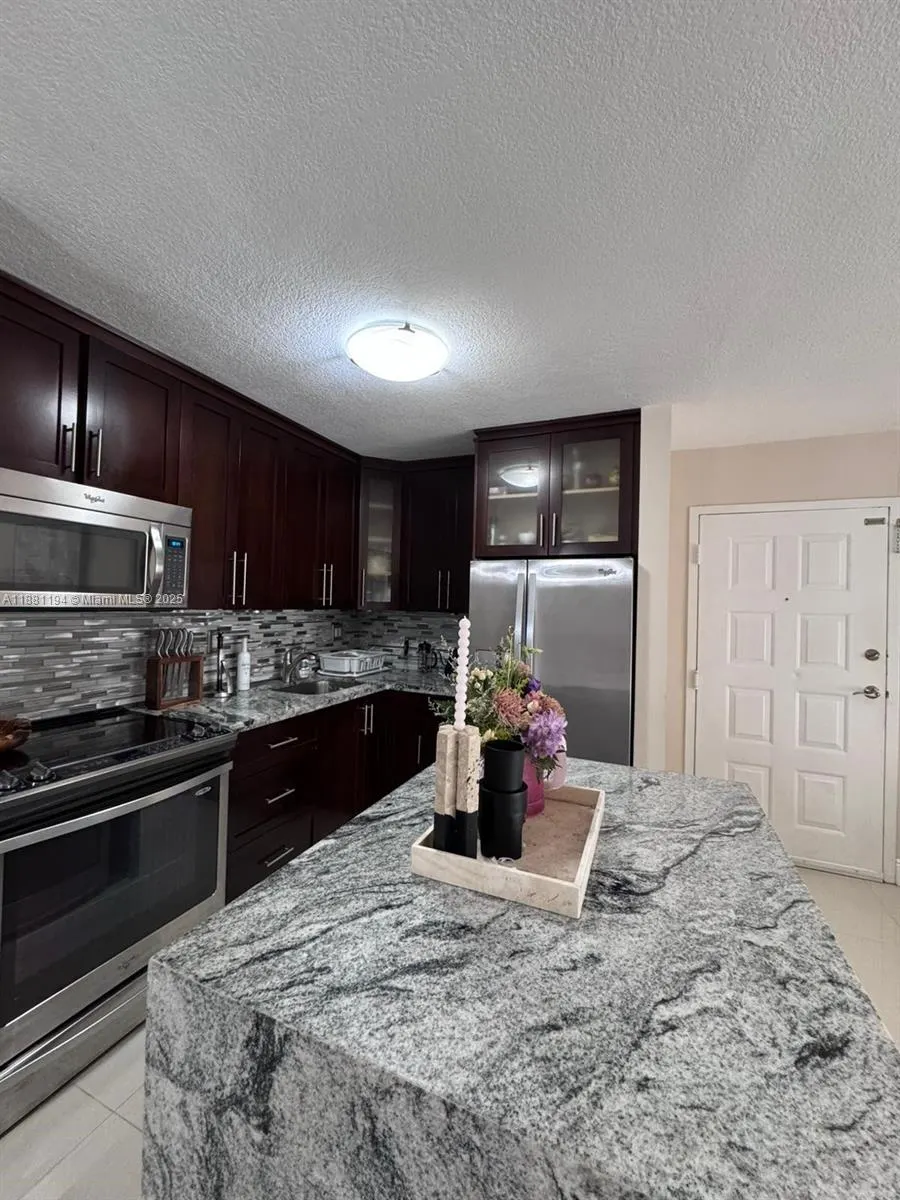 15650 SW 80th St, #F-103