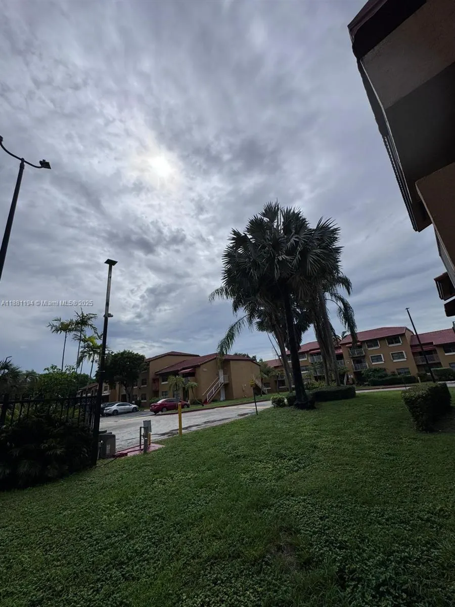 15650 SW 80th St, #F-103