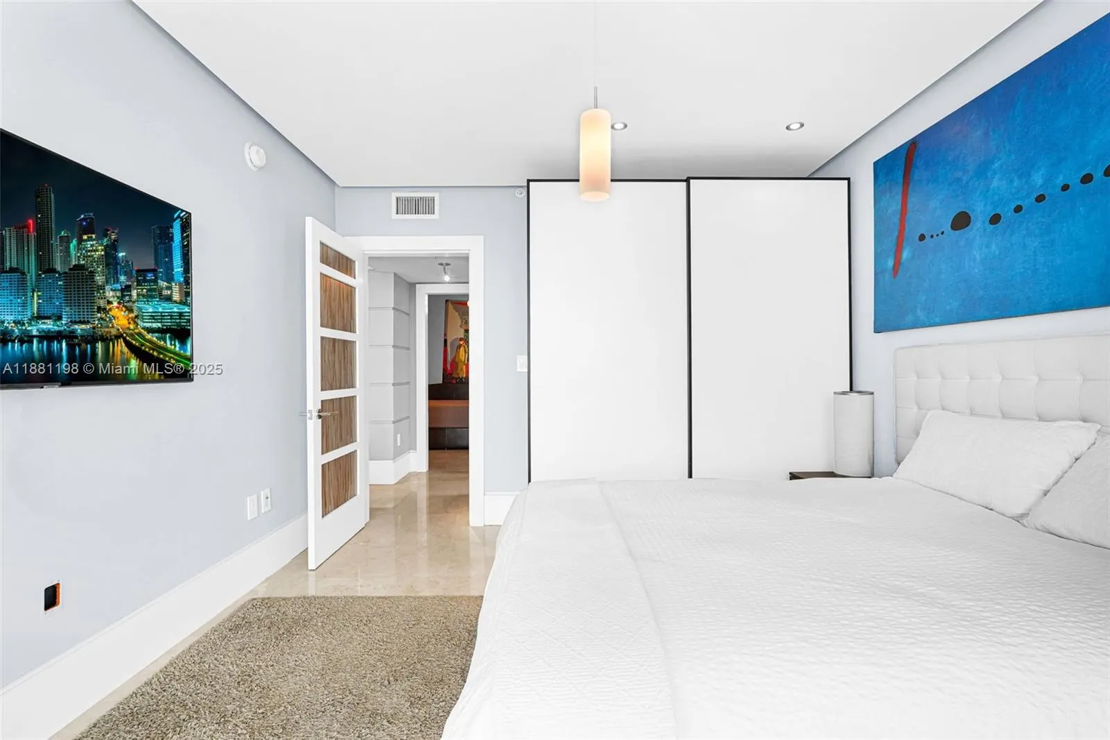 16699 E Collins Ave, #1103