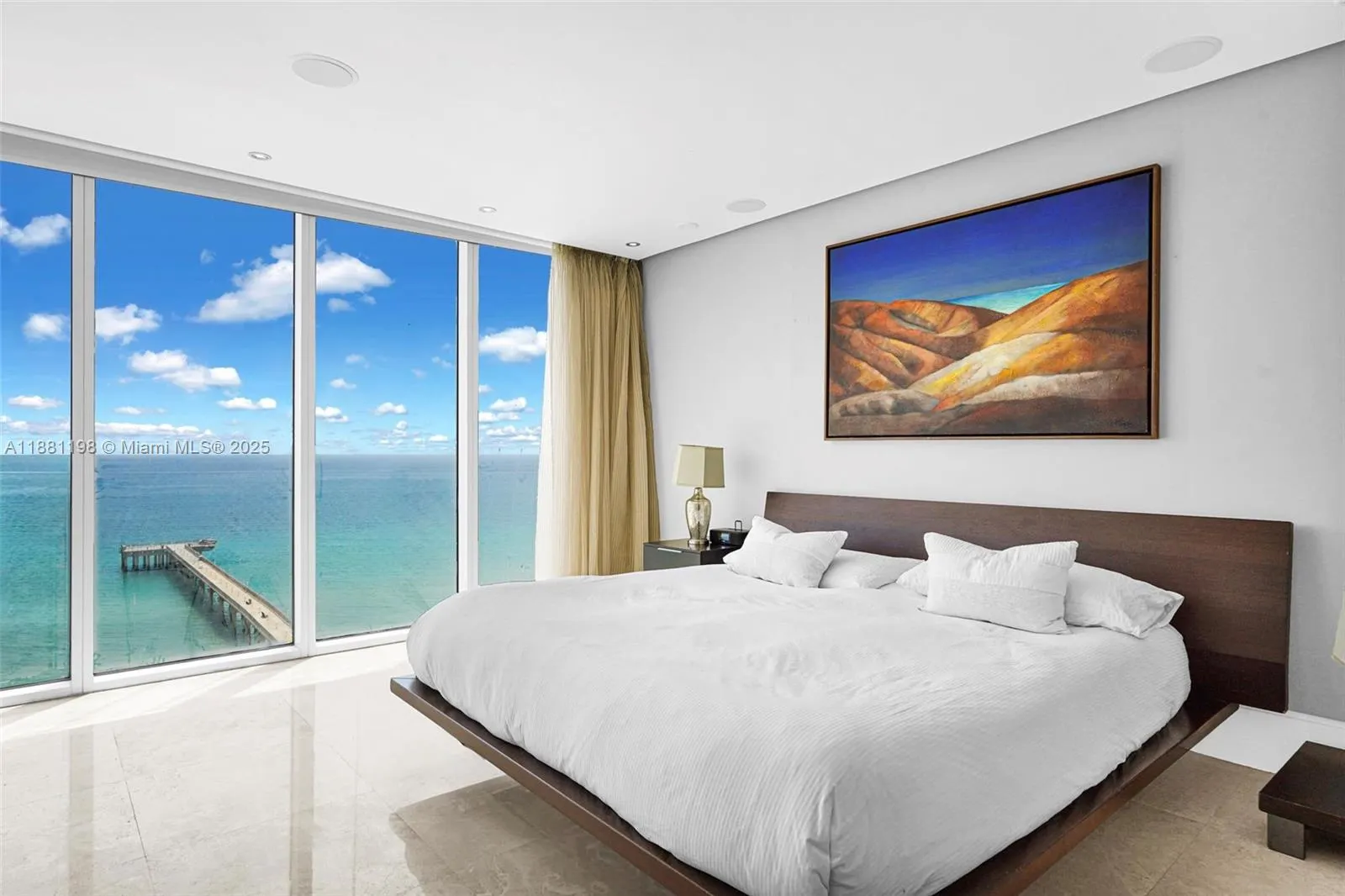 16699 E Collins Ave, #1103
