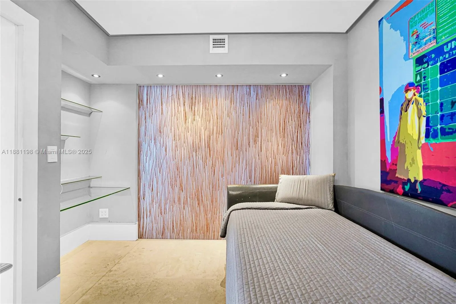 16699 E Collins Ave, #1103