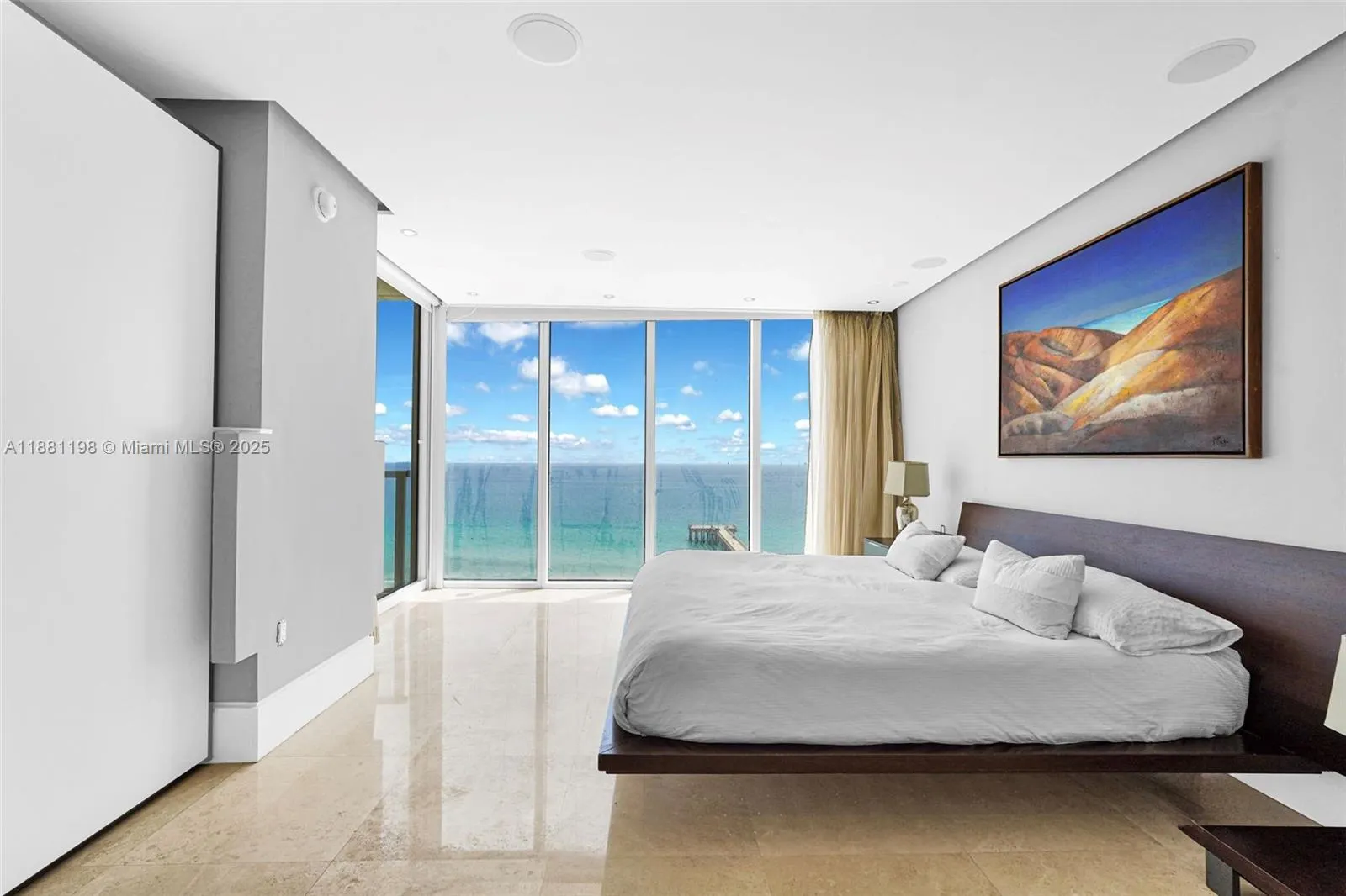 16699 E Collins Ave, #1103