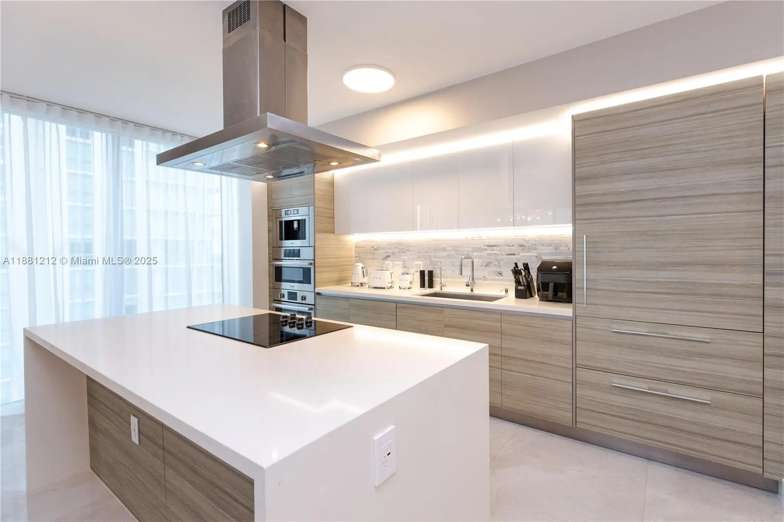300 Sunny Isles Blvd, #4-1508