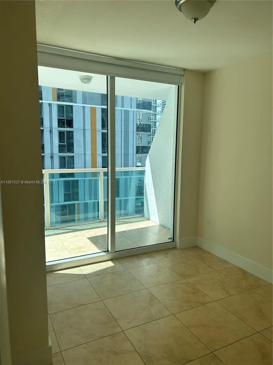 41 SE 5th St, #1108