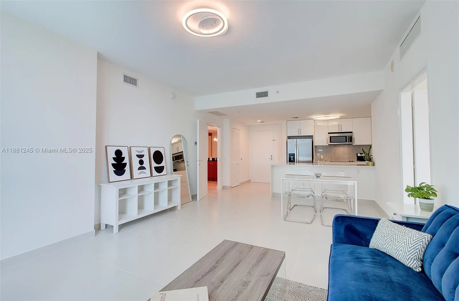 300 S Biscayne Blvd, #T-2104