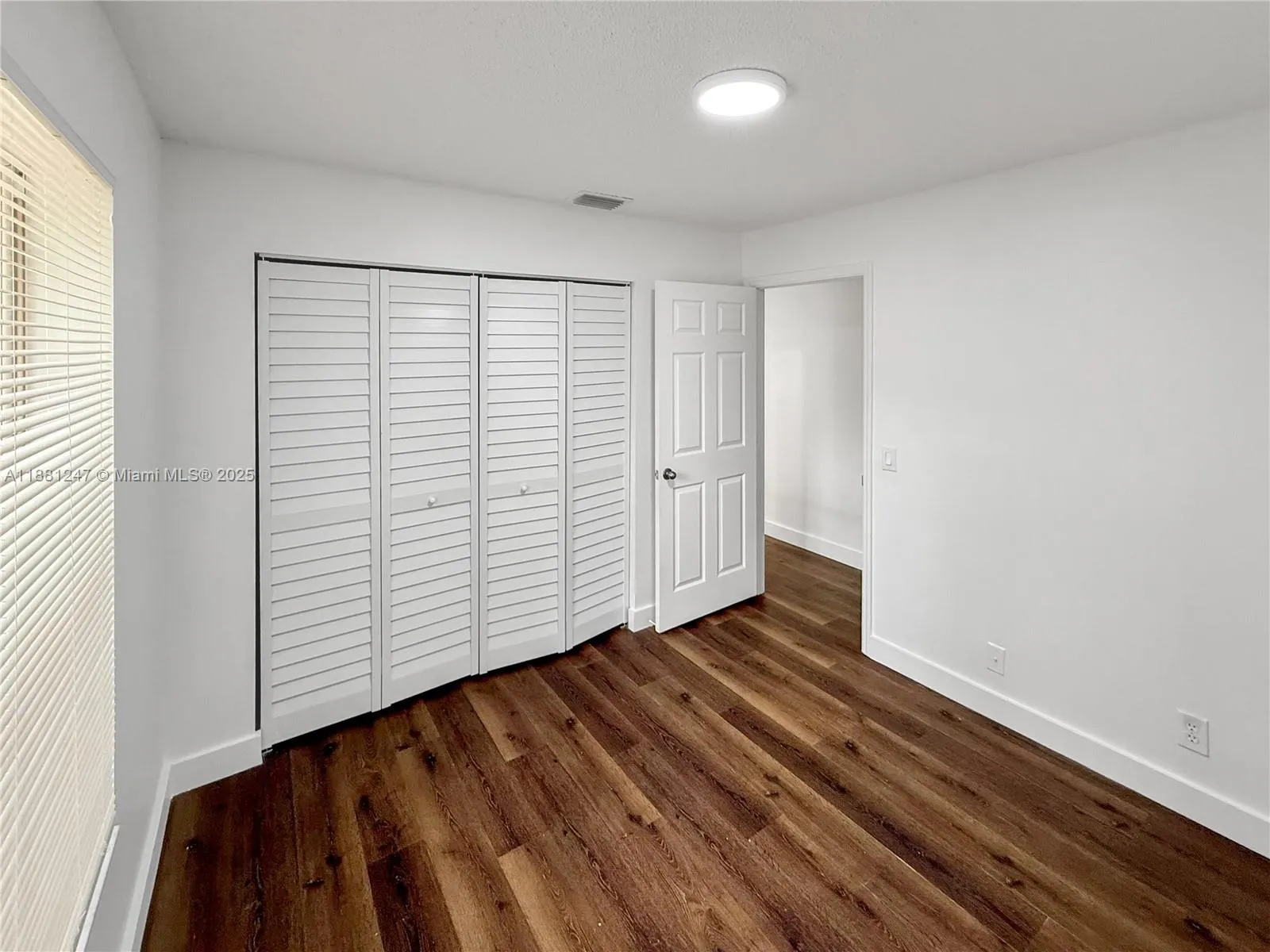 611 Carrington Ln