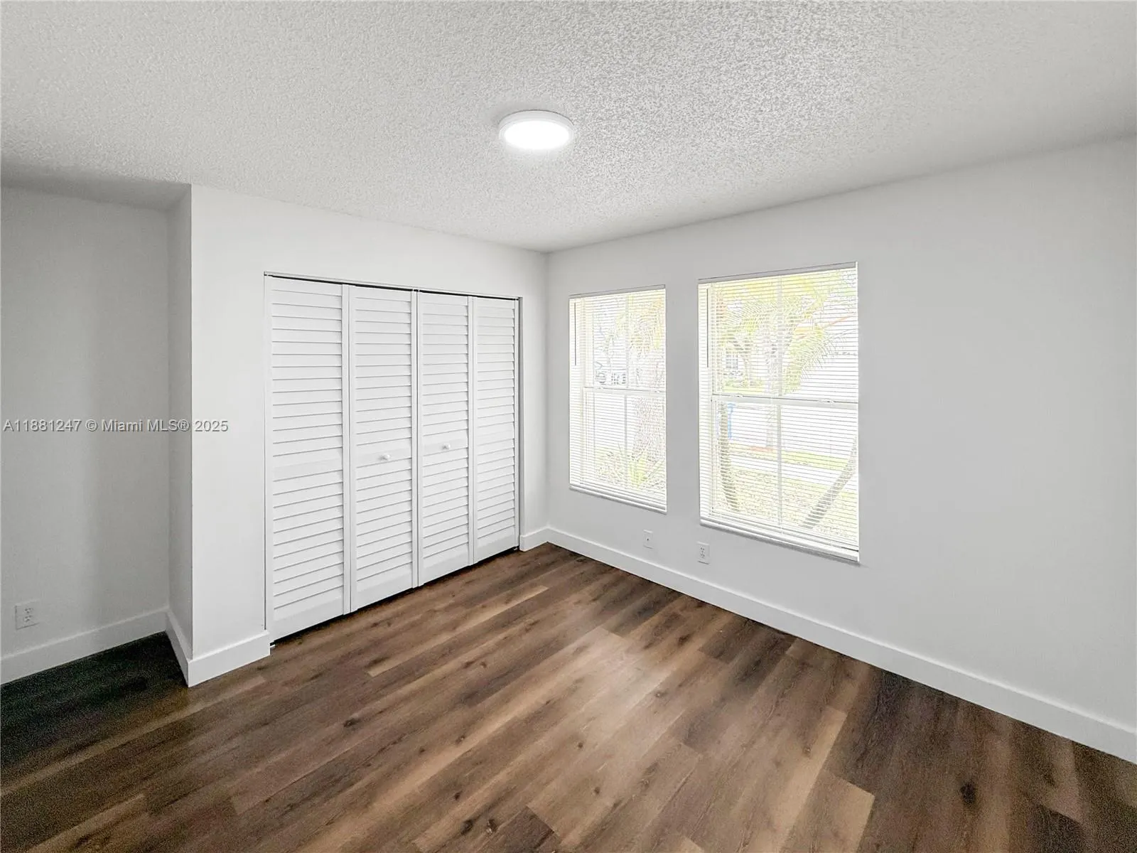 611 Carrington Ln