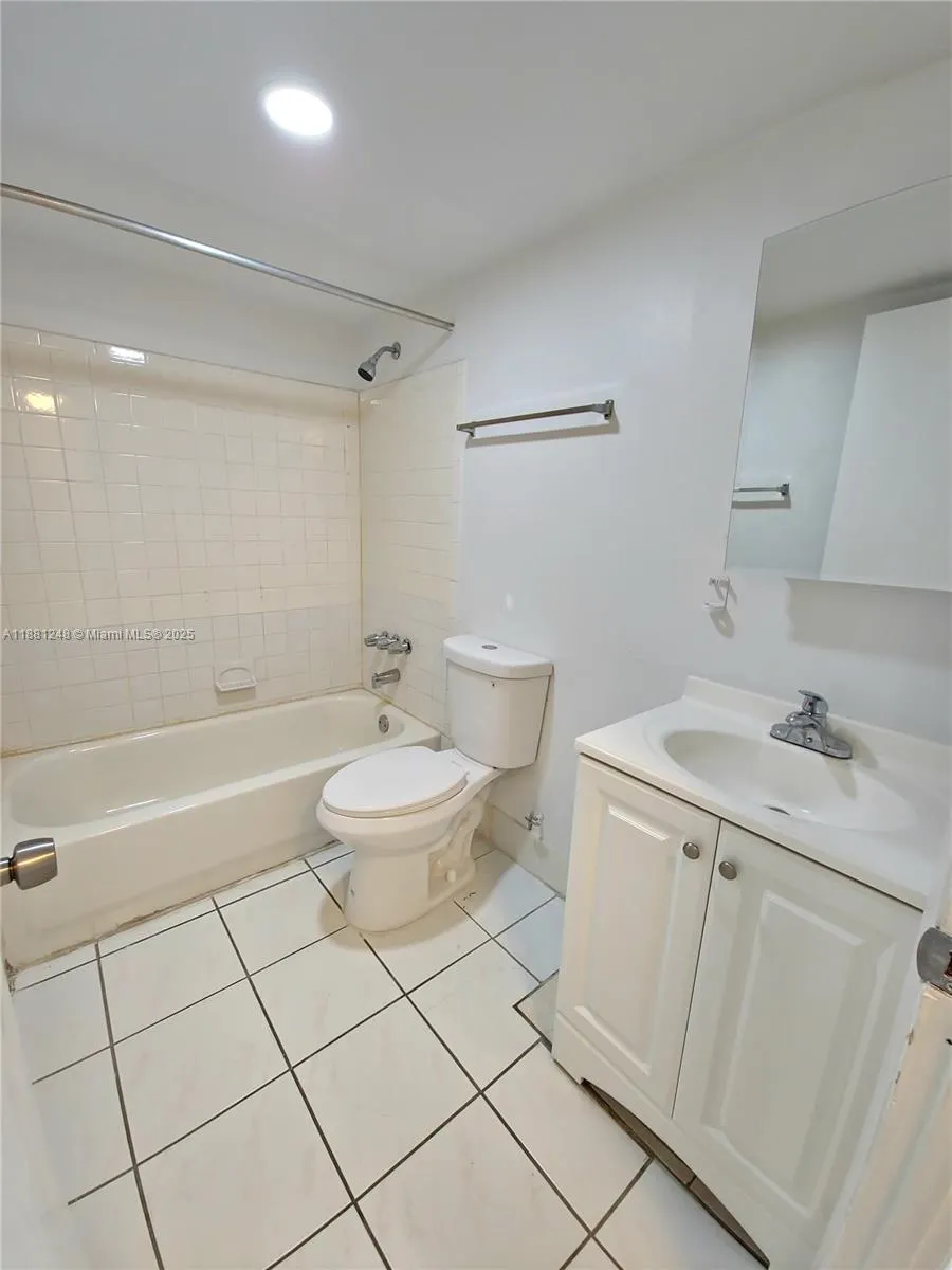 5705 W 20th Ave, #310