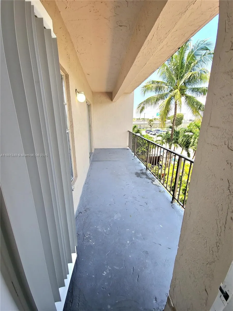 5705 W 20th Ave, #310