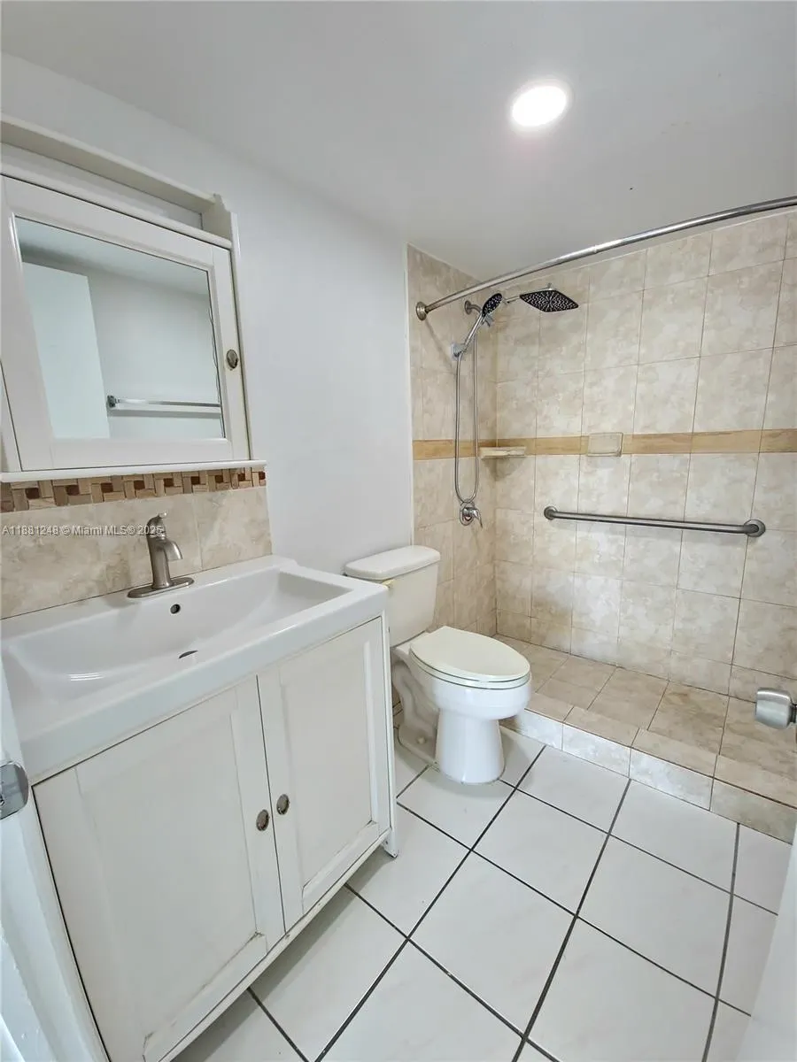 5705 W 20th Ave, #310