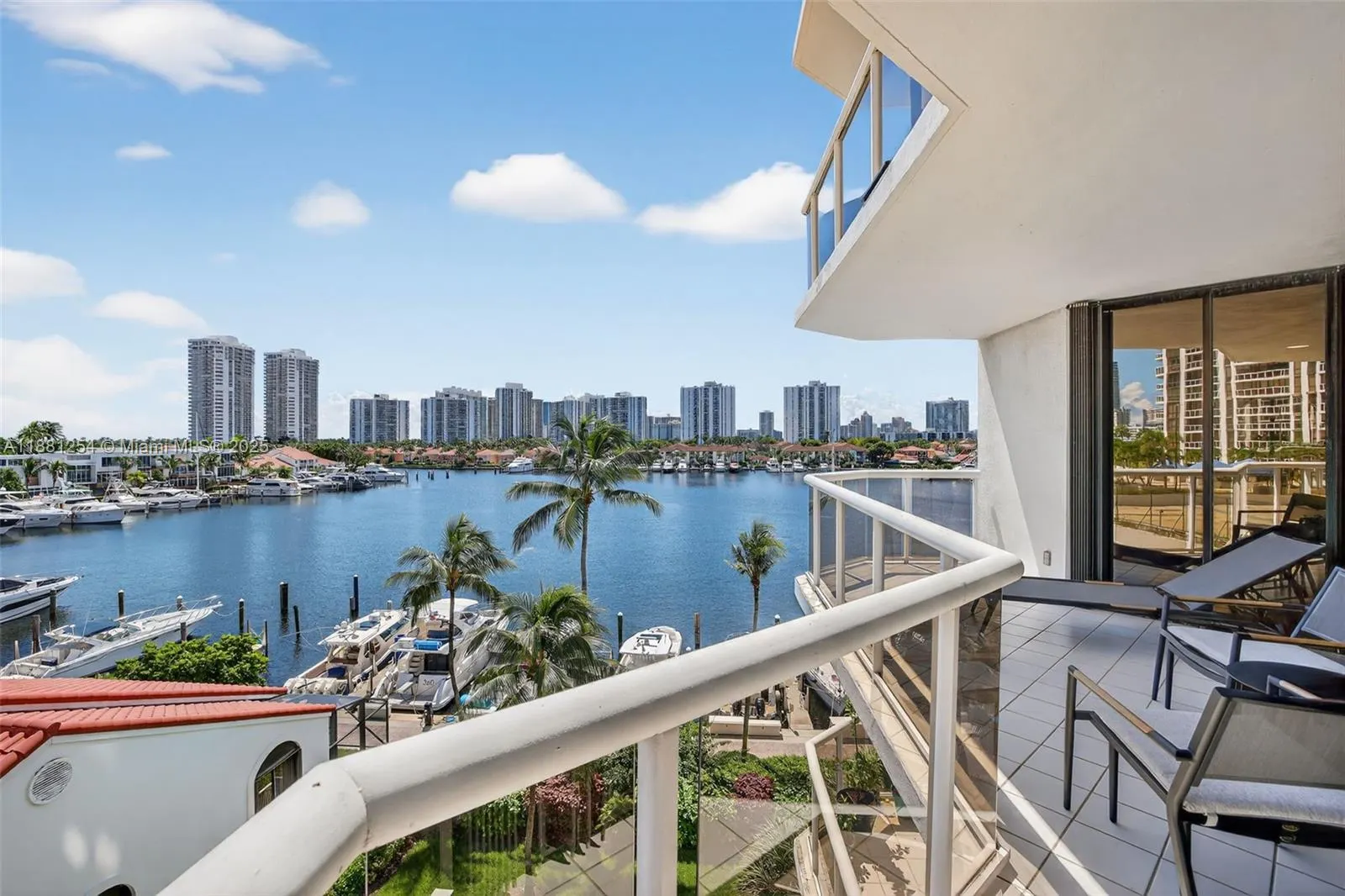 3610 Yacht Club Dr, #508