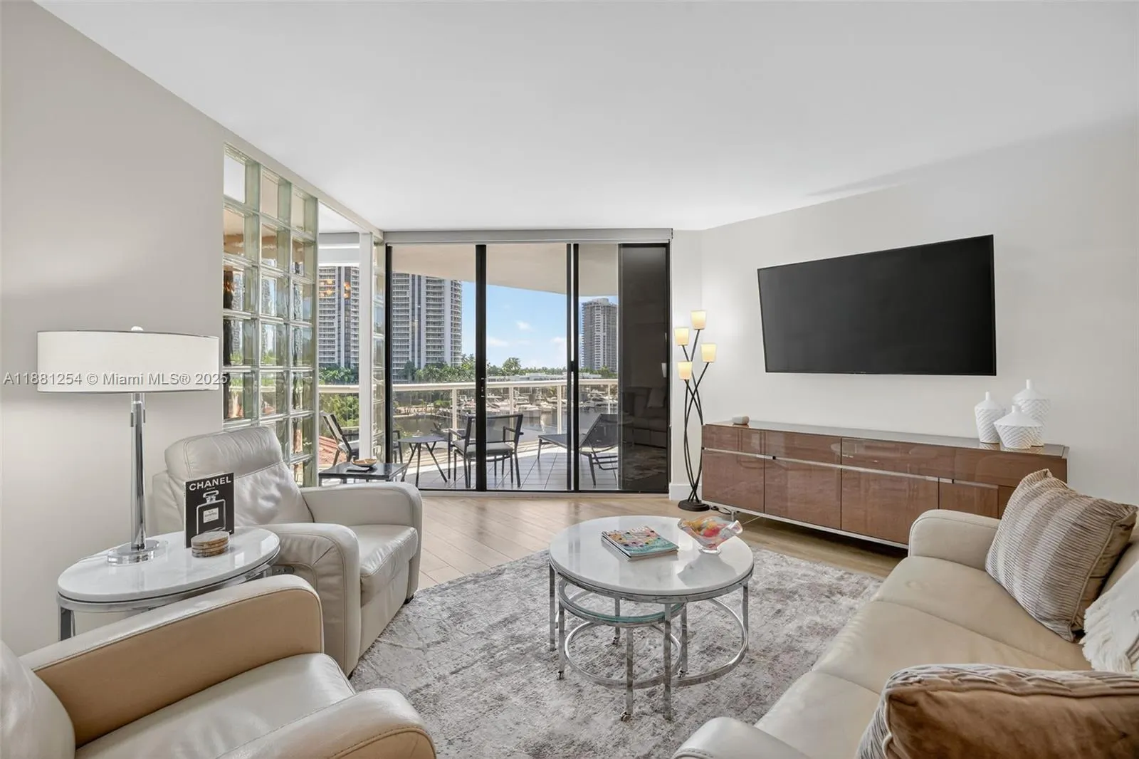 3610 Yacht Club Dr, #508