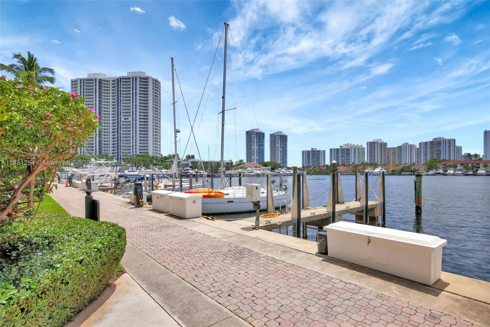 3610 Yacht Club Dr, #508