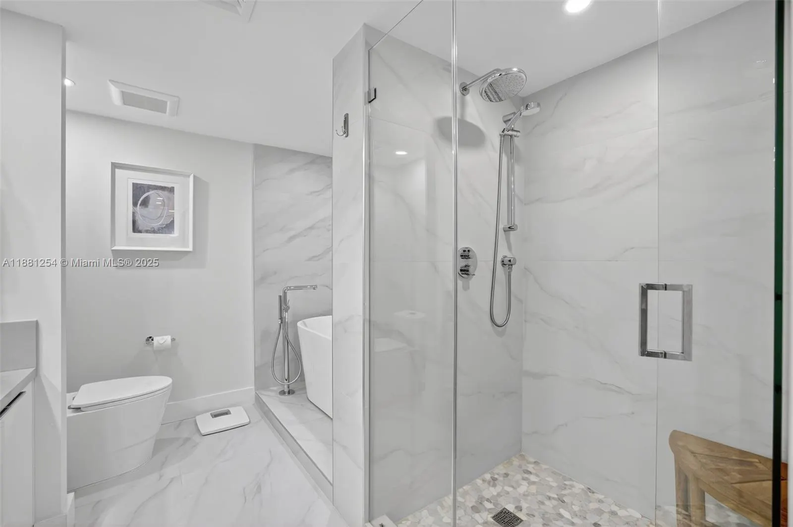 3610 Yacht Club Dr, #508