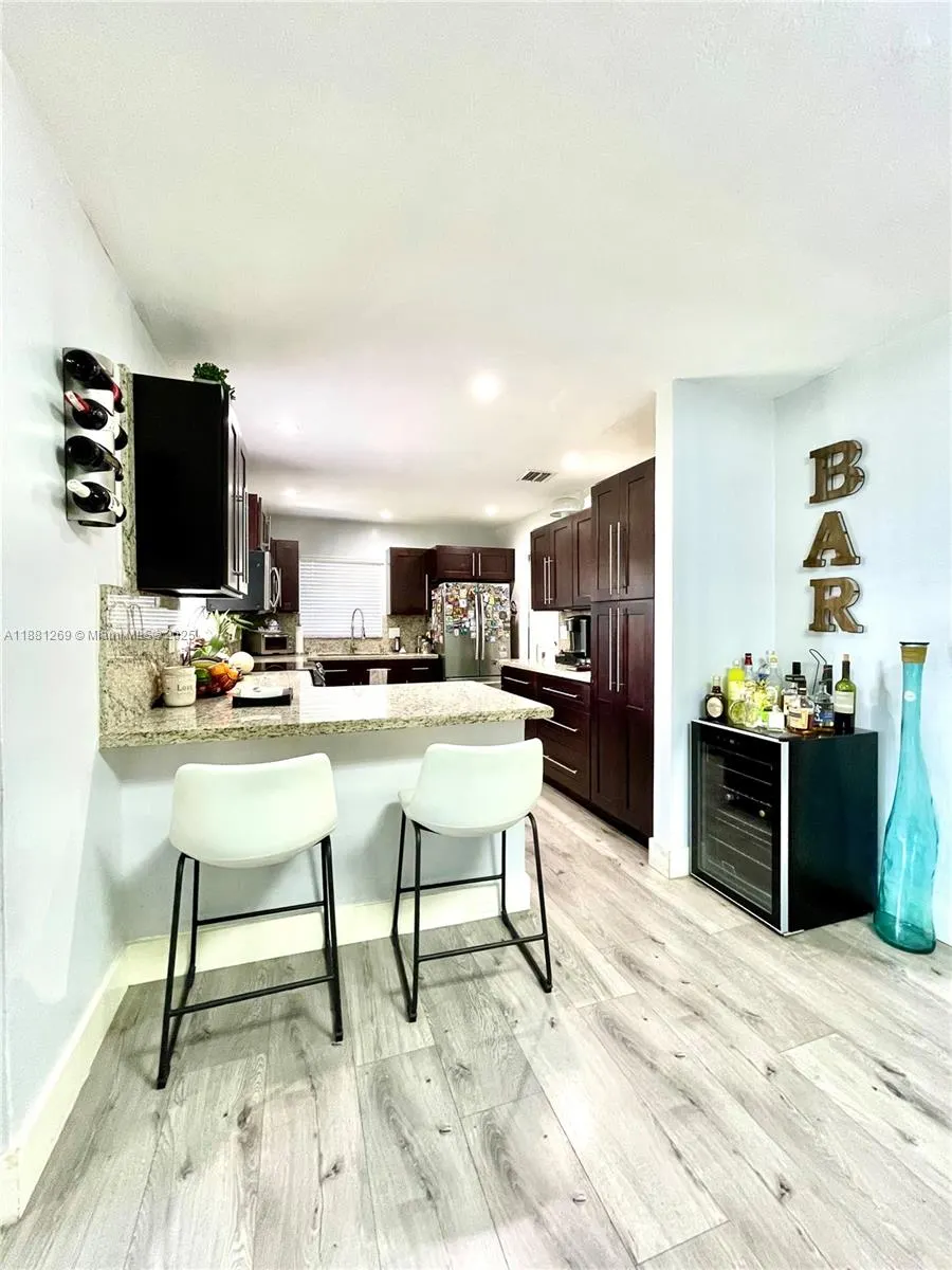 3860 NW 59th Ave