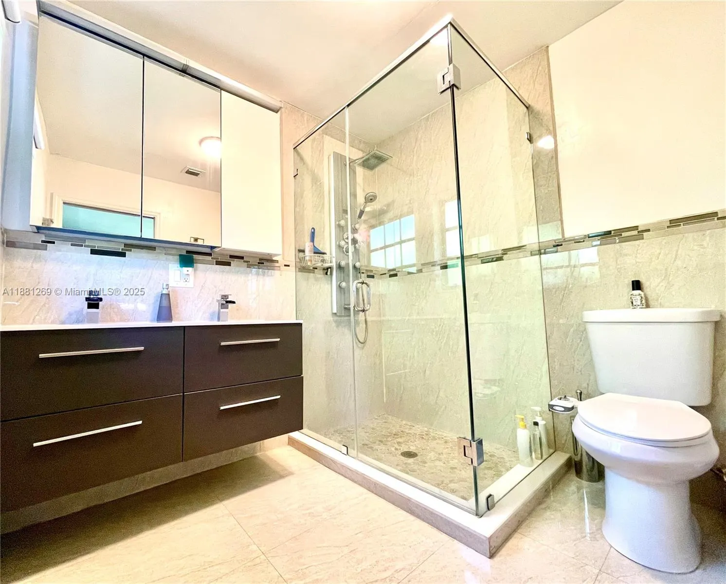 3860 NW 59th Ave