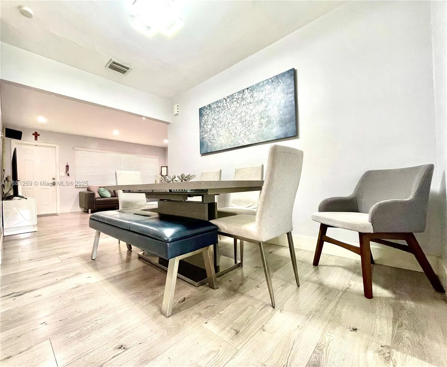 3860 NW 59th Ave