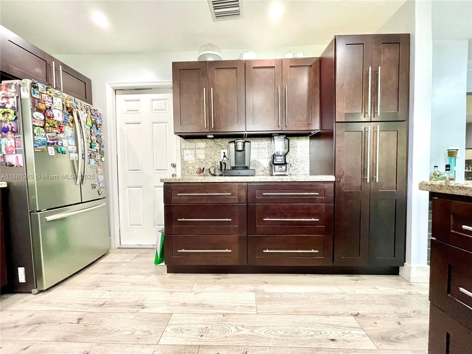 3860 NW 59th Ave
