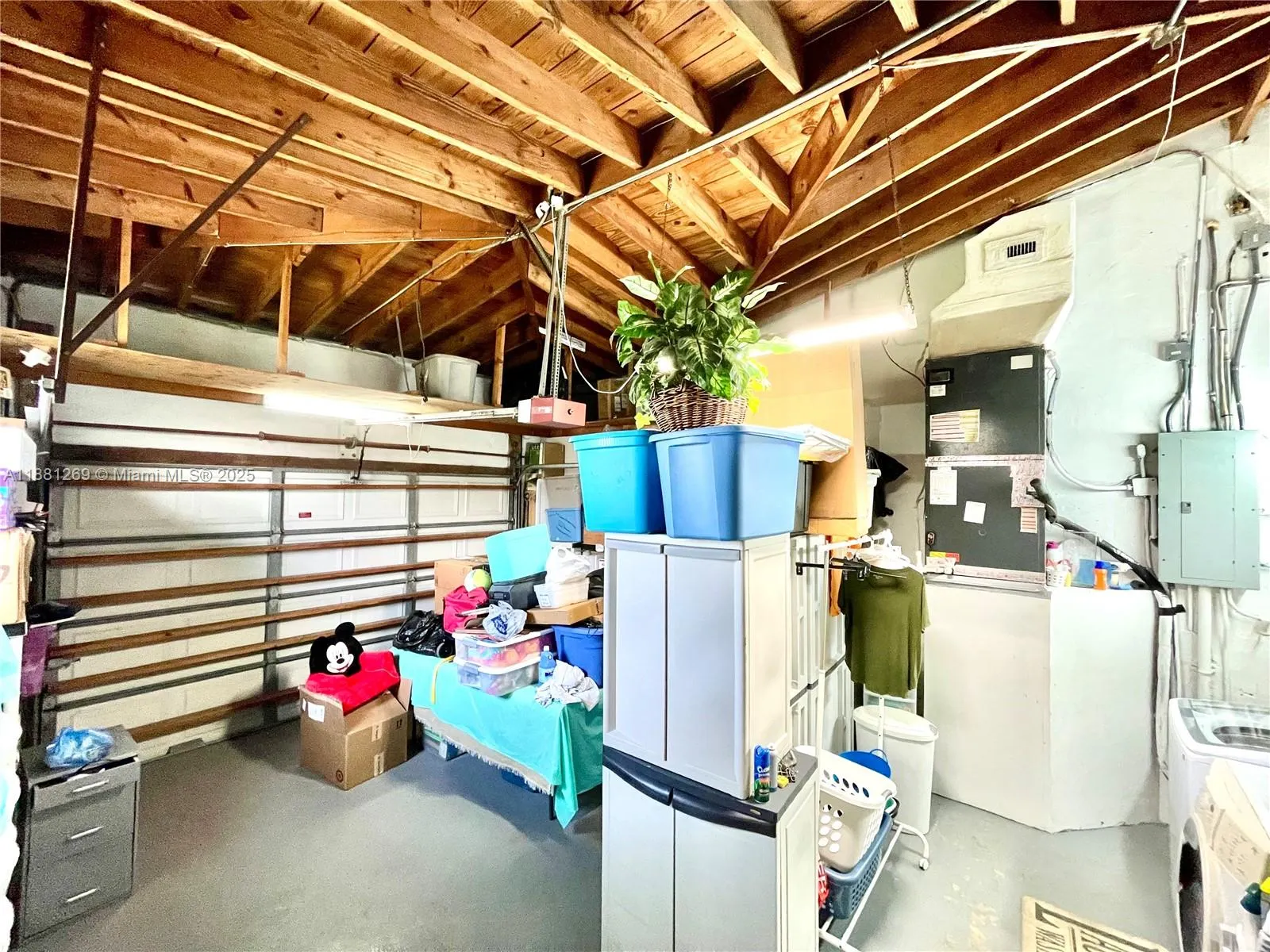 3860 NW 59th Ave