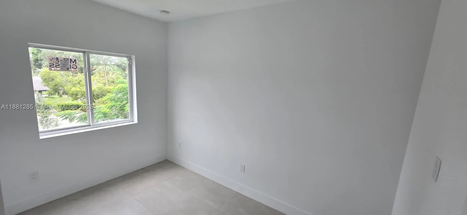 141 NW 11th St