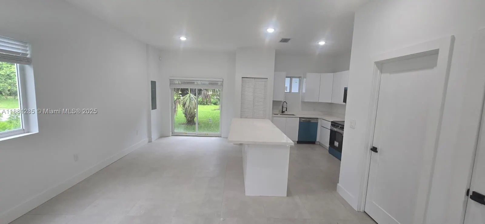 141 NW 11th St