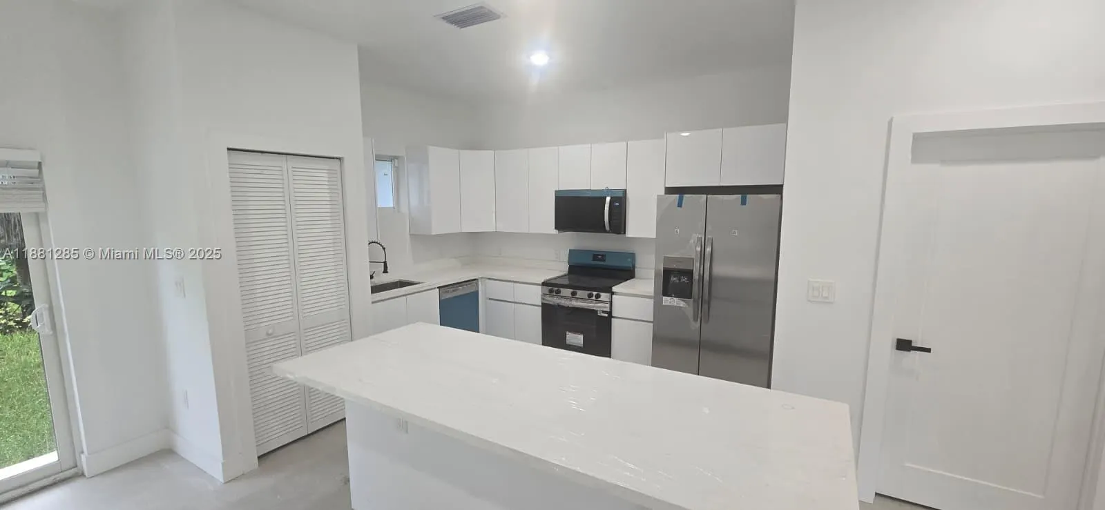 141 NW 11th St