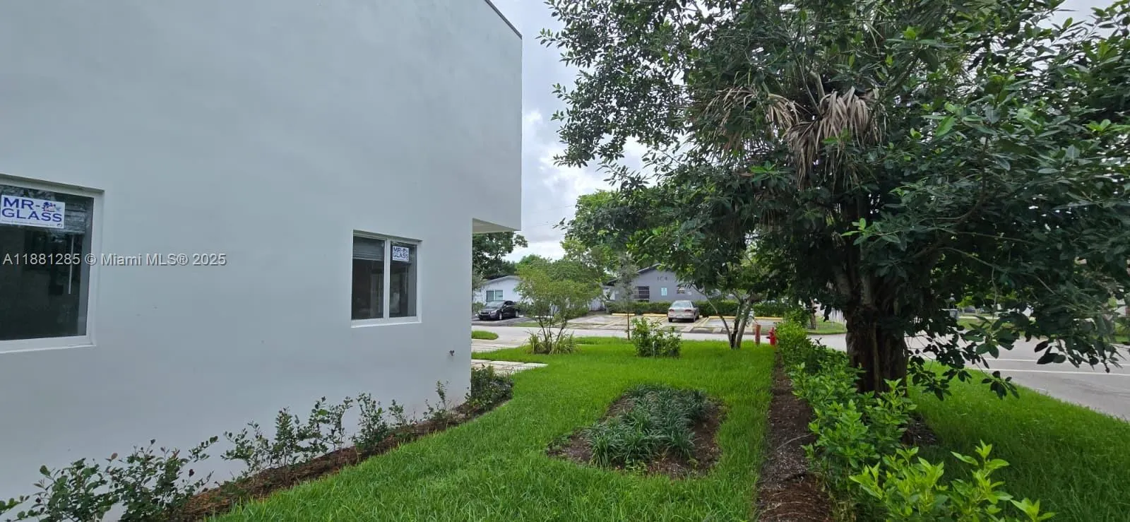141 NW 11th St