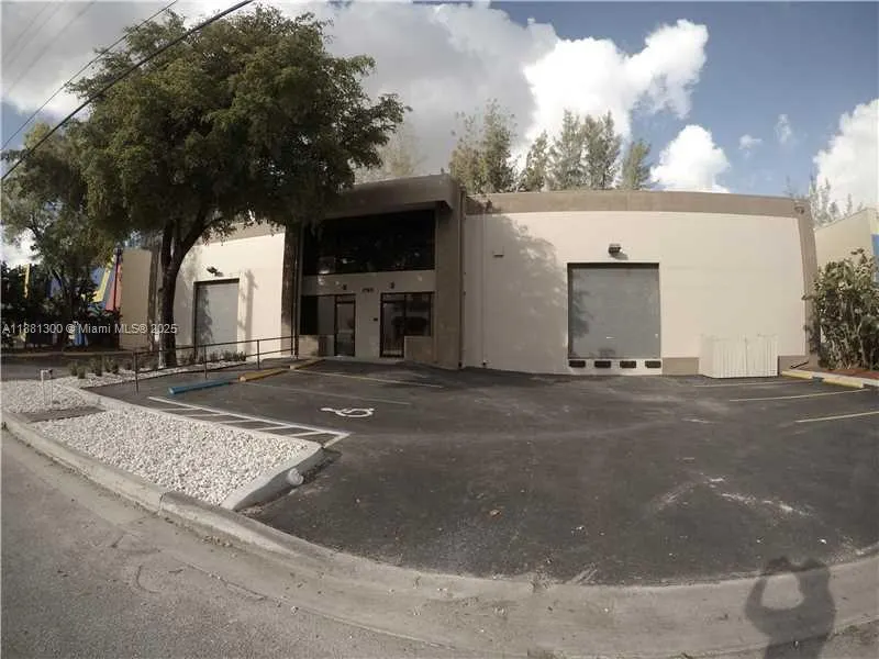 1740 NW 93 AV, #1740