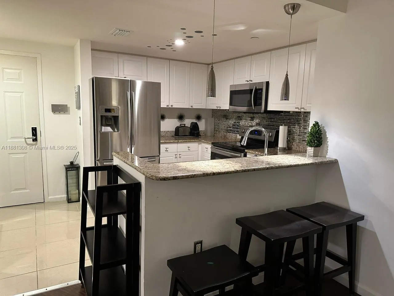 19501 S W country Club dr, #1706