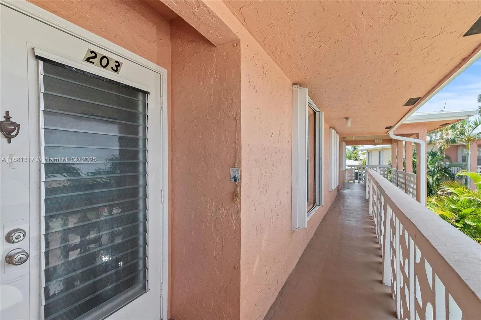 1621 NW 20th Ave, #203
