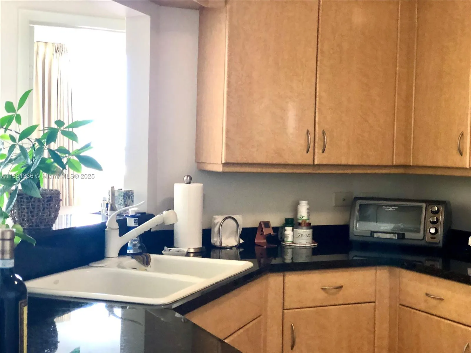 801 Brickell Key Blvd, #2707