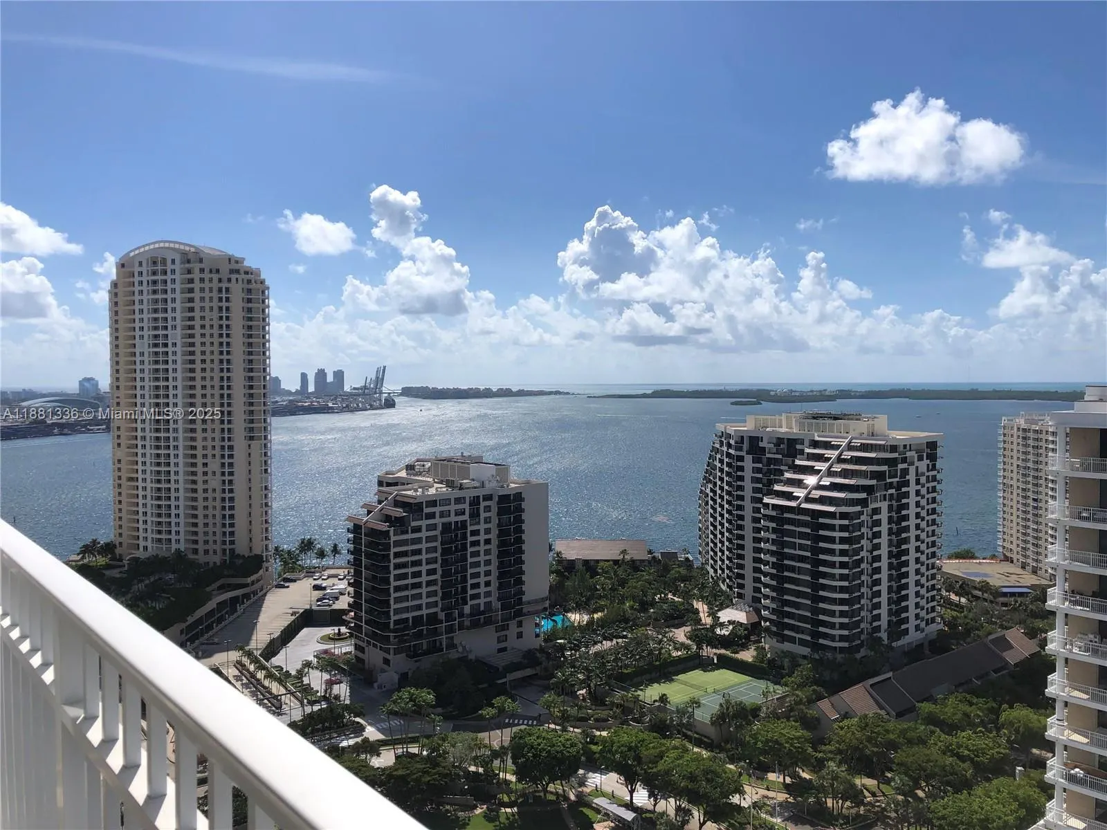 801 Brickell Key Blvd, #2707