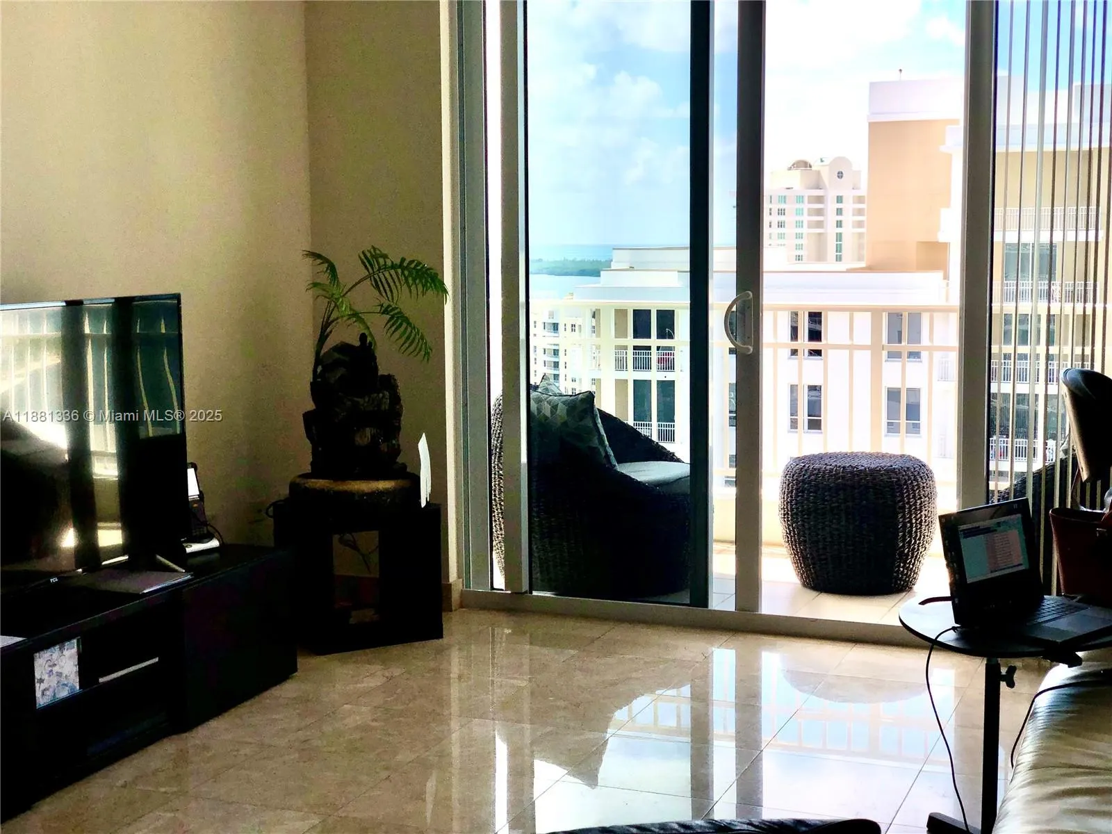 801 Brickell Key Blvd, #2707