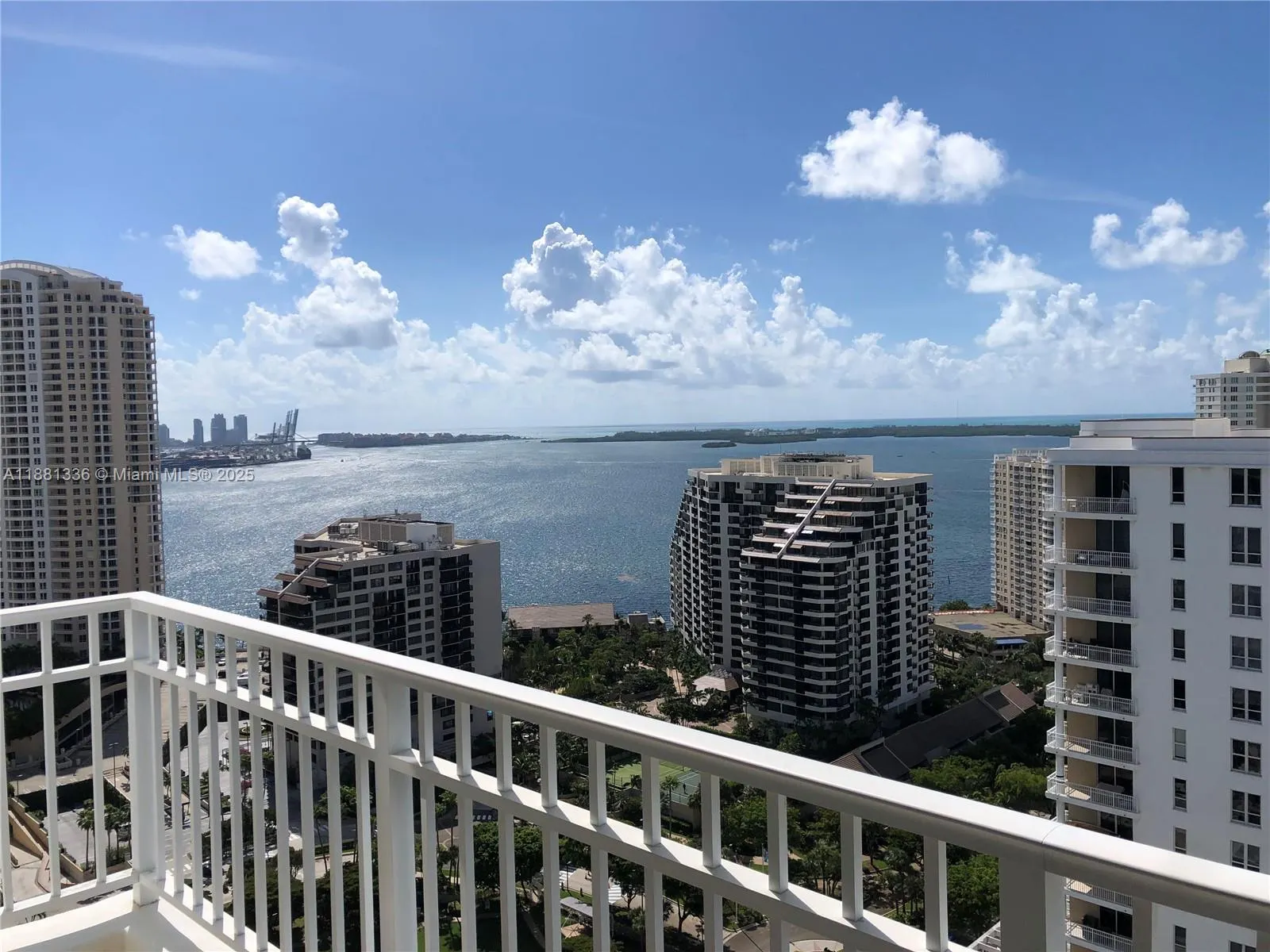 801 Brickell Key Blvd, #2707
