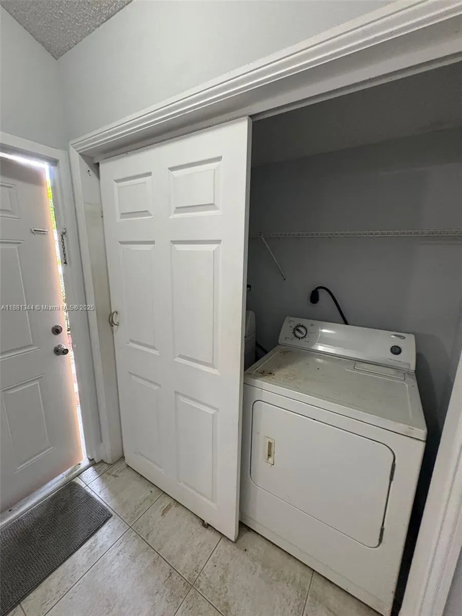 2309 NW 55th Ave