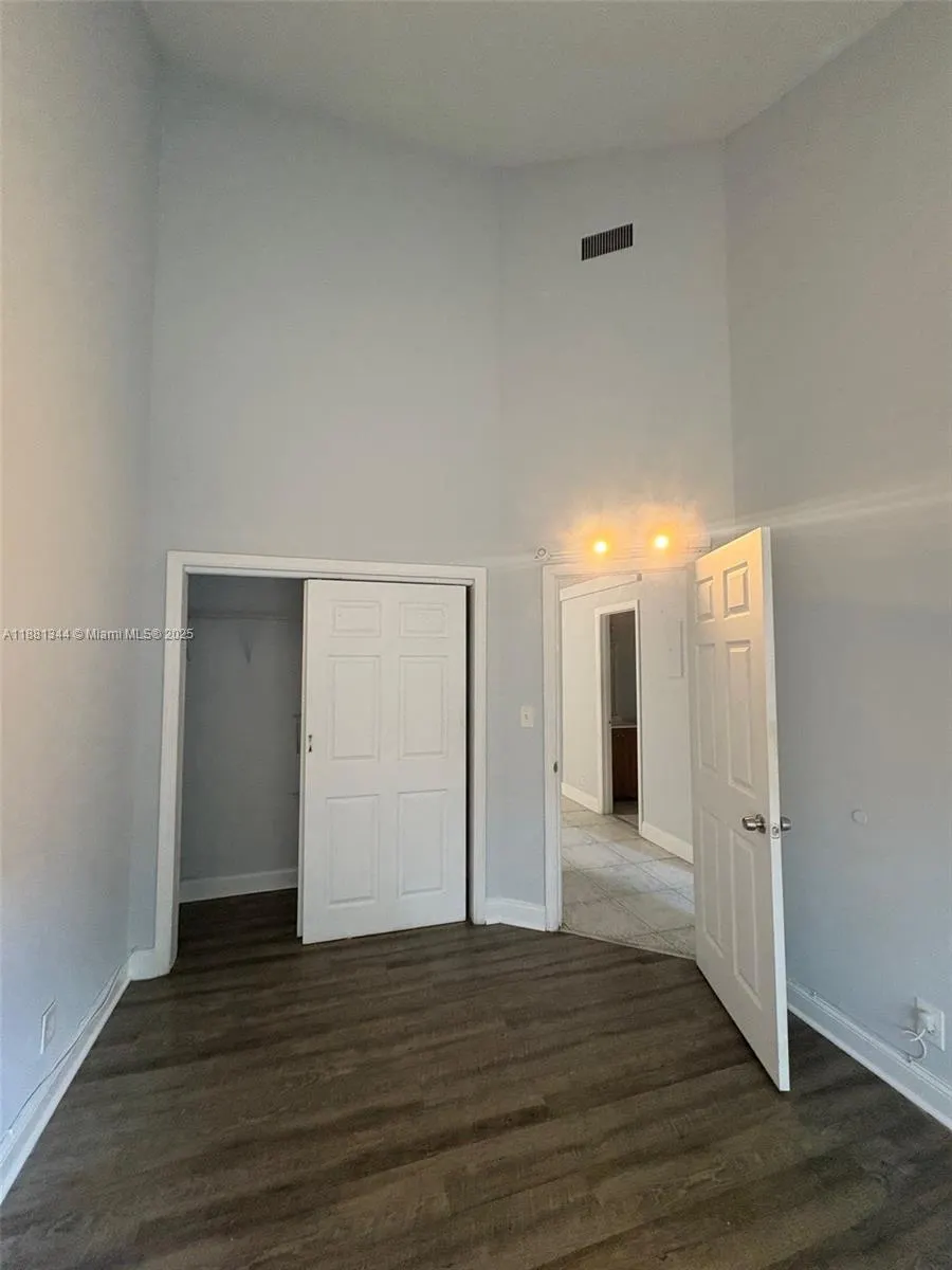 2309 NW 55th Ave