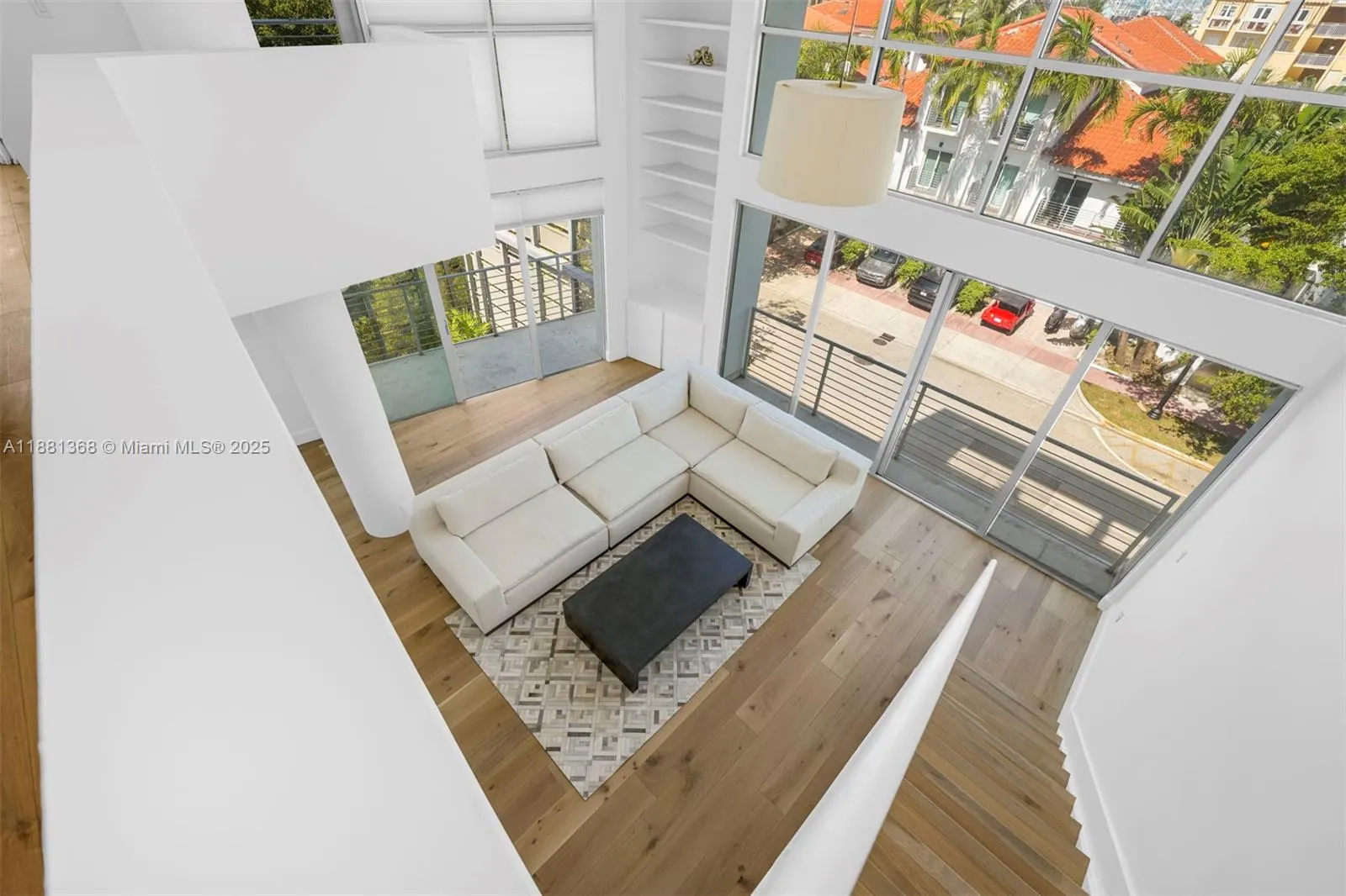 221 Jefferson Ave, #10