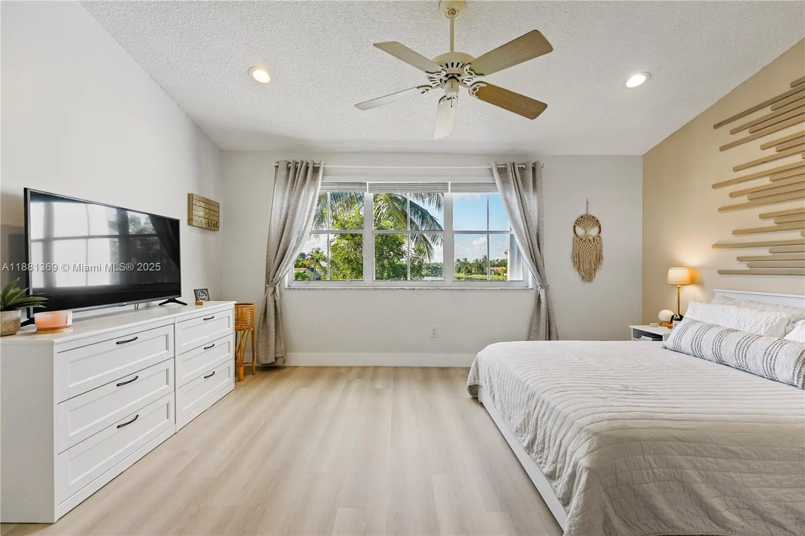 1324 NW 126th Ave