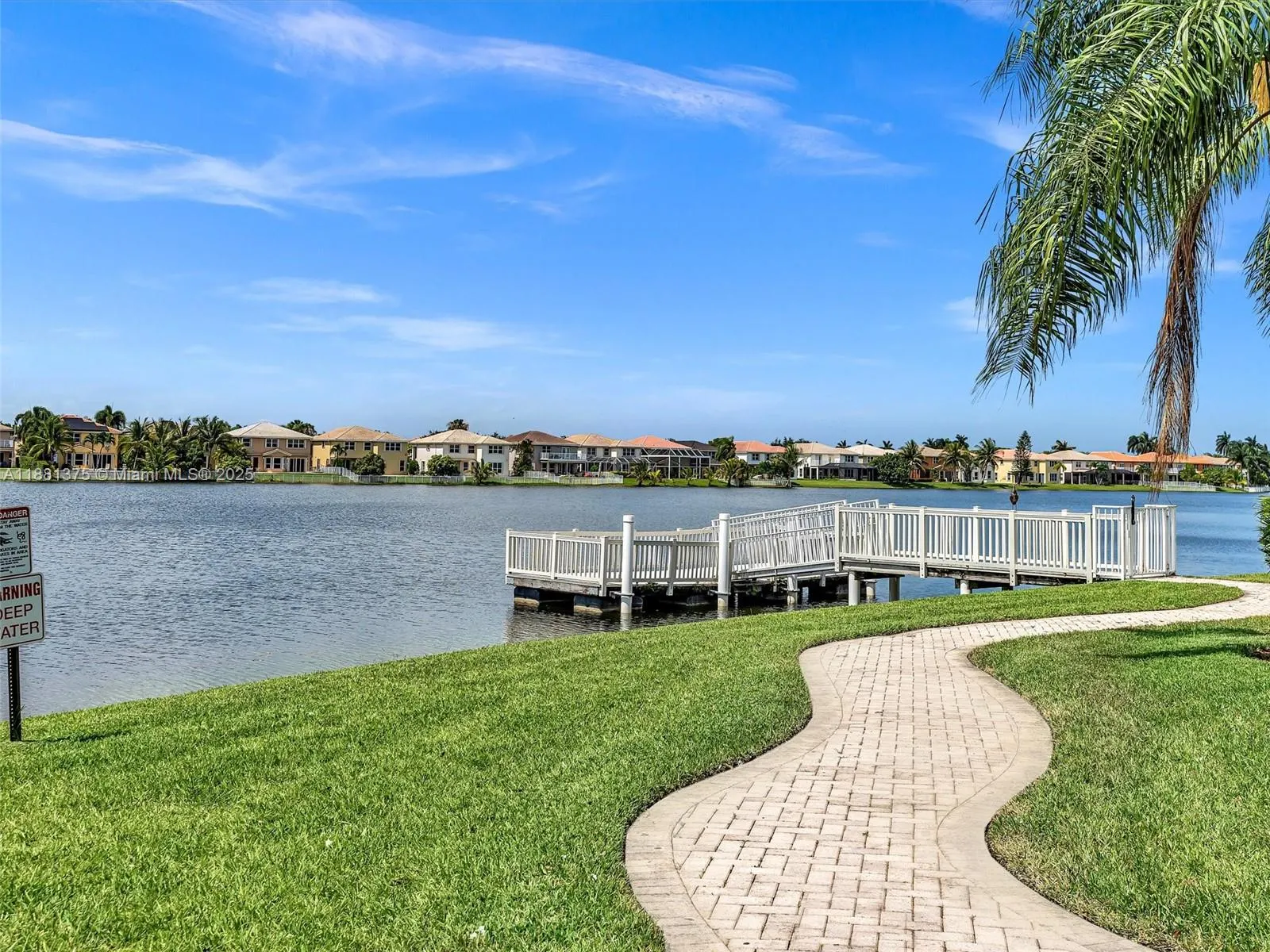 1892 SW 148th Way