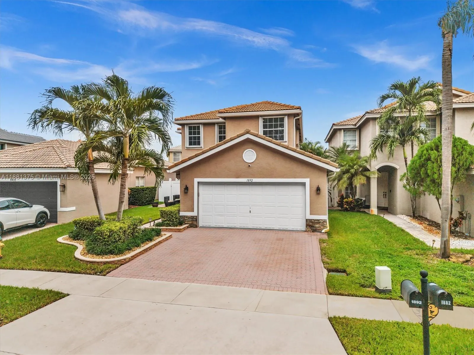 1892 SW 148th Way