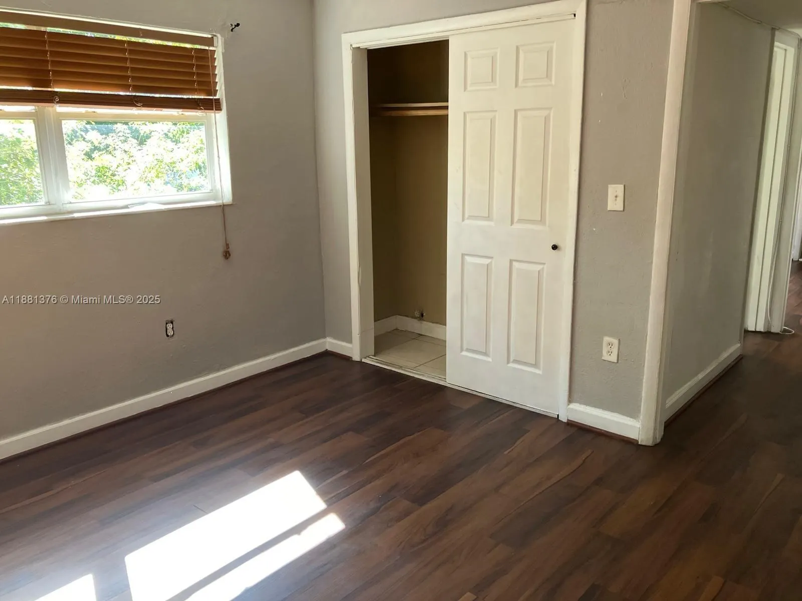 2835 NW 22nd Ave