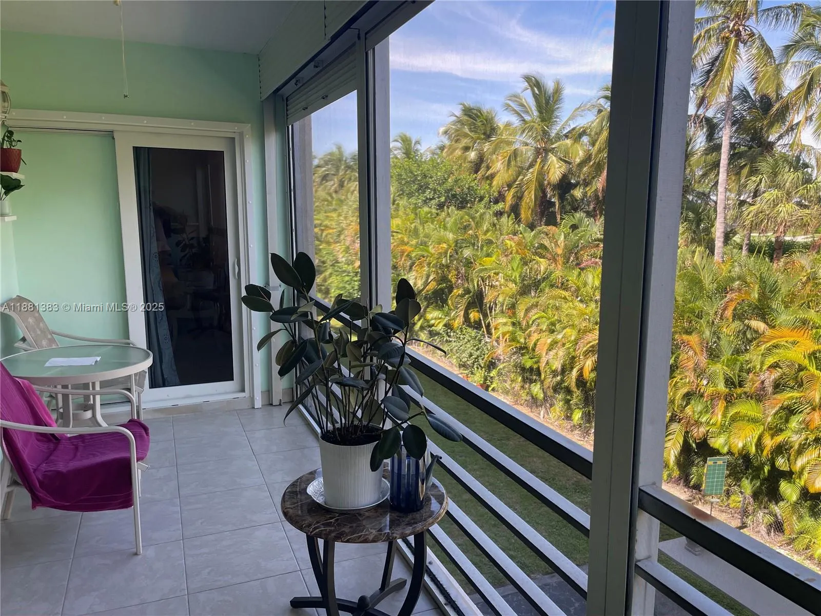 300 NE 14th Ave, #303