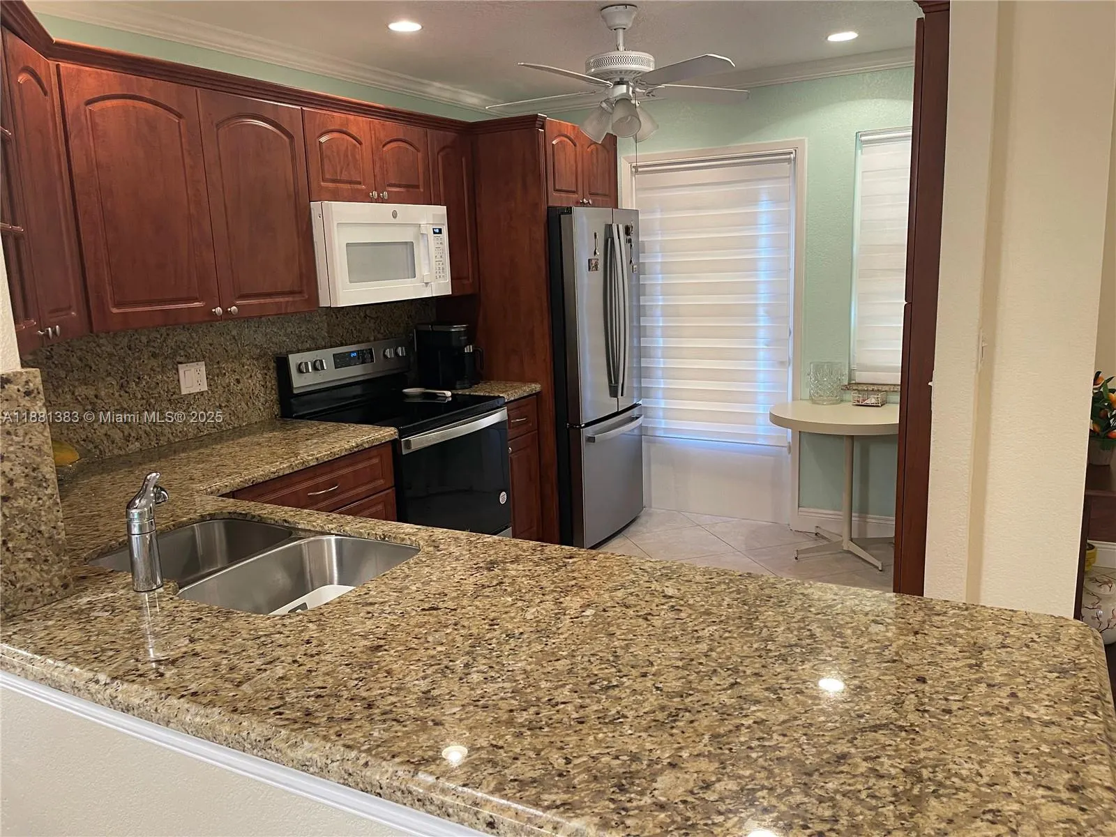 300 NE 14th Ave, #303