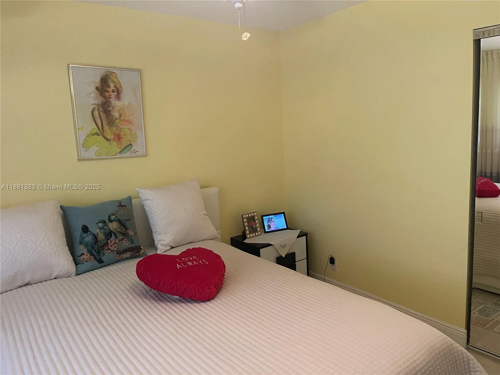 300 NE 14th Ave, #303