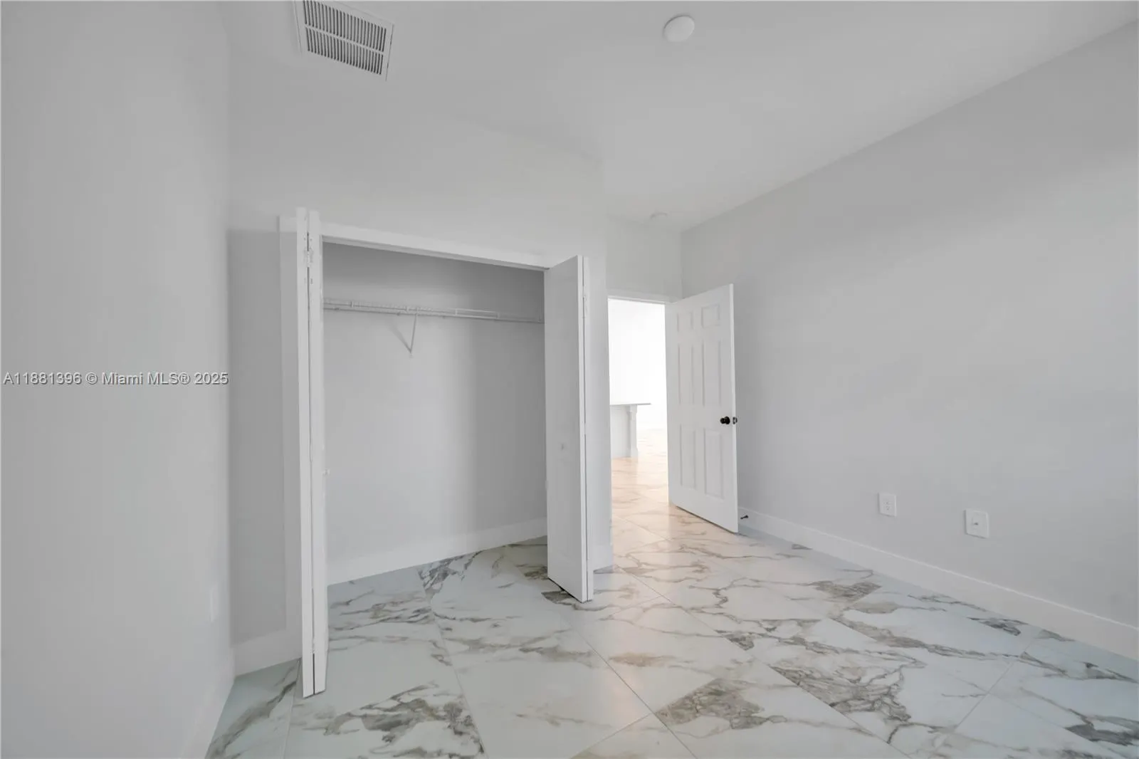 350-352 Pullman ST
